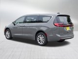 New 2025 Chrysler Pacifica Select image 5
