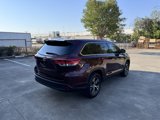 Used 2019 Toyota Highlander LE image 5