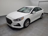 Used 2018 Hyundai Sonata SE image 2
