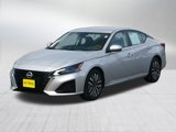 Used 2023 Nissan Altima 2.5 SV image 3