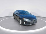 Used 2019 Hyundai Elantra SE image 2