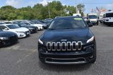Used 2017 Jeep Cherokee Limited image 2