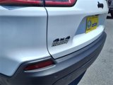 Used 2023 Jeep Cherokee Altitude Lux image 5