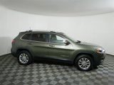Used 2019 Jeep Cherokee Latitude w/ Cold Weather Group image 2