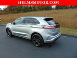 Used 2022 Ford Edge SE w/ Black Appearance Package image 5