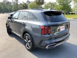 Used 2023 Kia Sorento S image 3