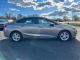Used 2018 Chevrolet Cruze LT image 3