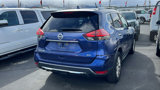 Used 2018 Nissan Rogue SV image 3