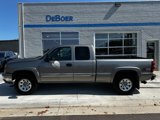 Used 2006 Chevrolet Silverado 1500 LT w/ Light Duty Power Package image 2