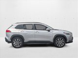 Used 2022 Toyota Corolla Cross XLE image 4