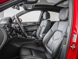 Certified 2024 Porsche Macan image 5