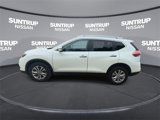 Used 2016 Nissan Rogue SV image 5