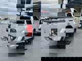 Used 2013 Nissan Frontier SV image 4