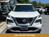 Used 2023 Nissan Rogue S image 2