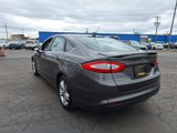Used 2016 Ford Fusion SE image 4