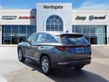 Used 2022 Hyundai Tucson SE image 3