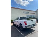 Used 2018 Nissan Titan SV image 2