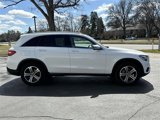 Used 2019 Mercedes-Benz GLC 300 4MATIC image 5