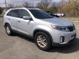 Used 2015 Kia Sorento LX image 3