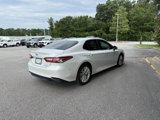 Used 2020 Toyota Camry XLE image 5