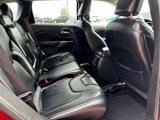 Used 2019 Jeep Cherokee Limited image 5