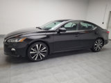 Used 2022 Nissan Altima 2.5 SR image 2