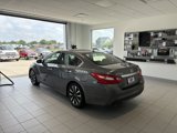Used 2017 Nissan Altima 2.5 SL image 4