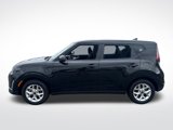Used 2025 Kia Soul S image 2