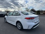 Used 2022 Toyota Corolla LE image 3