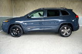 Used 2016 Jeep Cherokee 75th Anniversary image 5