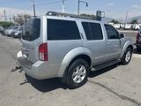 Used 2008 Nissan Pathfinder SE w/ Premium Pkg image 5