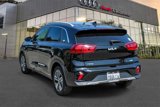 Used 2022 Kia Niro LXS image 6