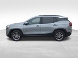 Used 2024 GMC Terrain SLT image 2