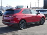 Used 2022 Chevrolet Equinox RS w/ LPO, Floor Liner Package image 5