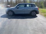 Certified 2022 MINI Cooper S image 2