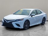 Used 2019 Toyota Camry SE image 2