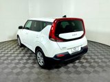 Used 2022 Kia Soul LX image 5