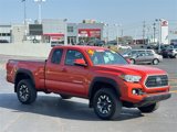 Certified 2018 Toyota Tacoma TRD Off-Road image 3