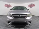 Used 2019 Dodge Journey SE w/ Blacktop Package image 2