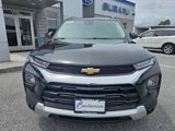 Used 2021 Chevrolet TrailBlazer LT w/ Driver Confidence Package image 2