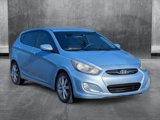 Used 2012 Hyundai Accent SE image 3