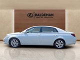 Used 2009 Toyota Avalon XLS image 4