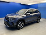 Certified 2024 Volkswagen Taos SE image 4