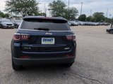 Used 2017 Jeep Compass Latitude w/ Popular Equipment Group image 4