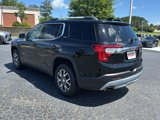 Used 2022 GMC Acadia SLE w/ Driver Convenience Package image 3