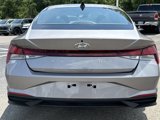 Used 2023 Hyundai Elantra SEL w/ Convenience Package image 4