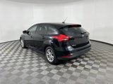 Used 2018 Ford Focus SE image 3