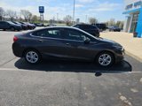 Used 2017 Chevrolet Cruze LT w/ Convenience Package image 2