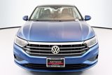 Used 2021 Volkswagen Jetta SEL image 2