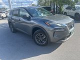 Used 2023 Nissan Rogue S image 3